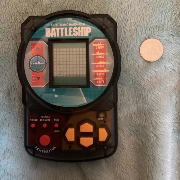 BATTLESHIP Vintage Handheld Electronic Game 1995 Milton-Bradley - Picture 4 of 5